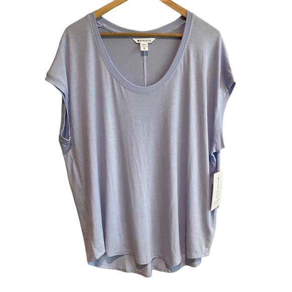 Athleta Tops - NWT Athleta Cloudlight Stratus Tee XL